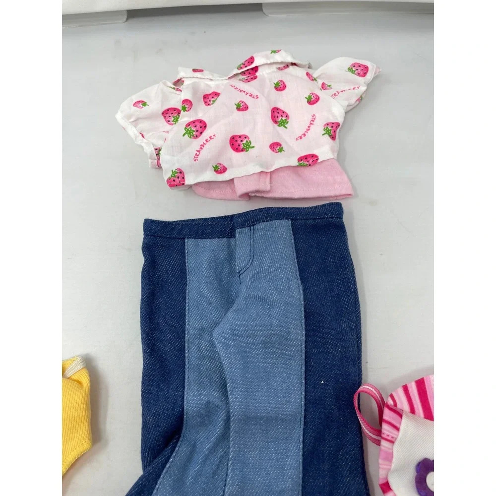 Outfit 2004 w/ Shoes Purse Jeans‎ Top AG Today Clothes